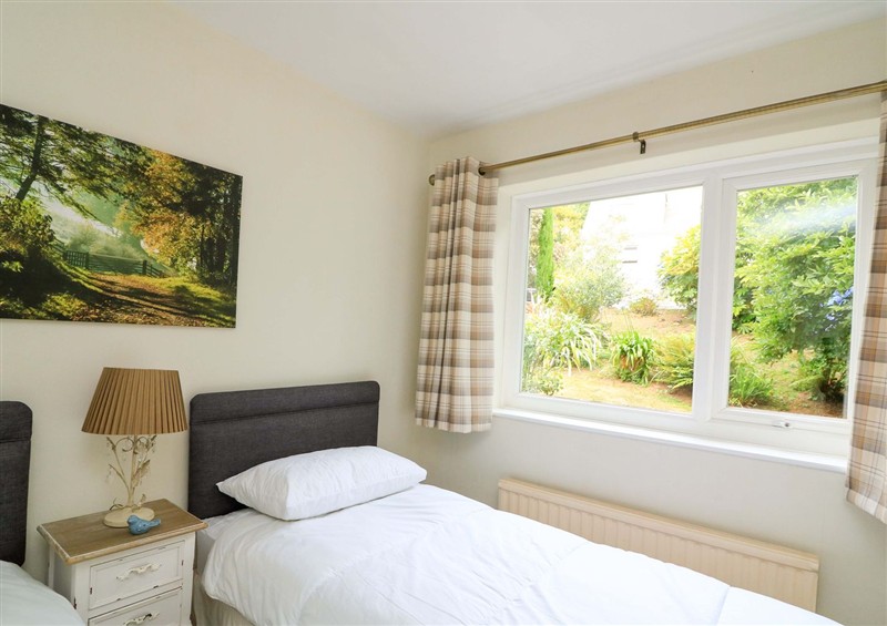 Bedroom (photo 2) at 3 Chantry Hill, Slapton