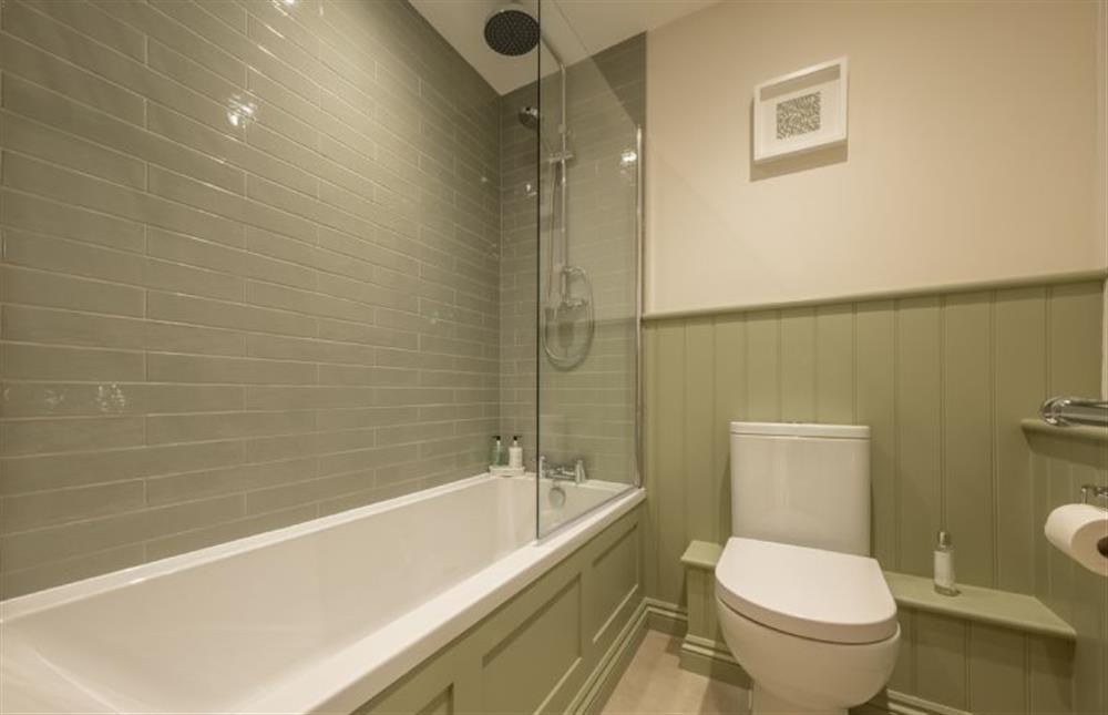 First floor: Bathroom  at 3 Chapel Cottages, Docking near Kings Lynn