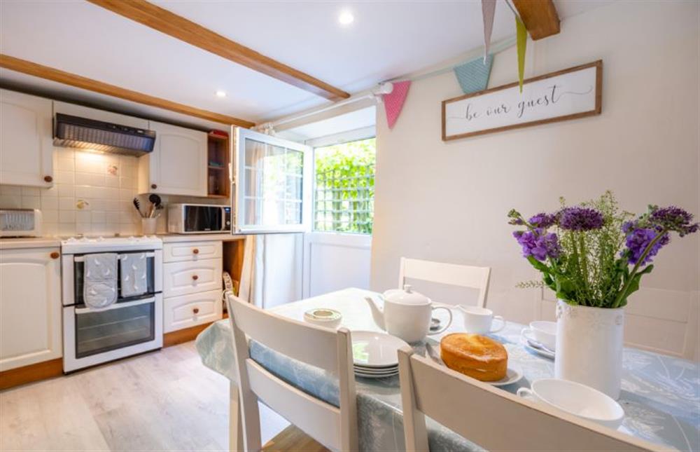 Ground floor: Kitchen with dining area at 3 Chapel Cottages, Docking near Kings Lynn