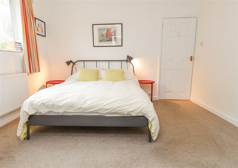 One of the 3 bedrooms at 3 Glyn Y Mor, Llanbedrog