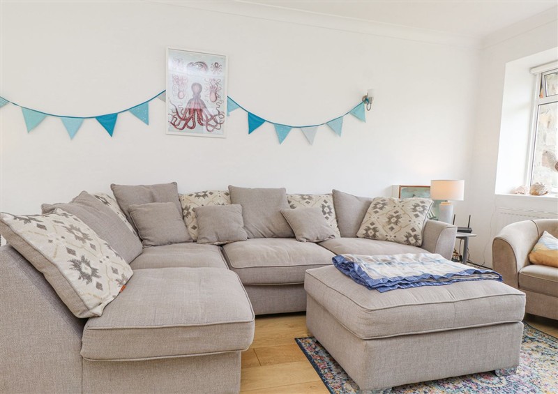 The living room at 3 Glyn Y Mor, Llanbedrog