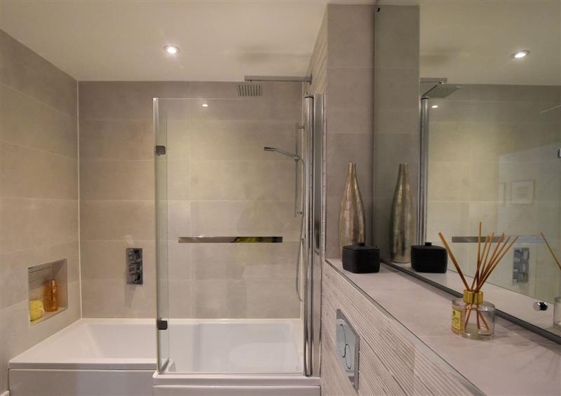 This is the bathroom (photo 3) at 3 Grove Mews, Seaton