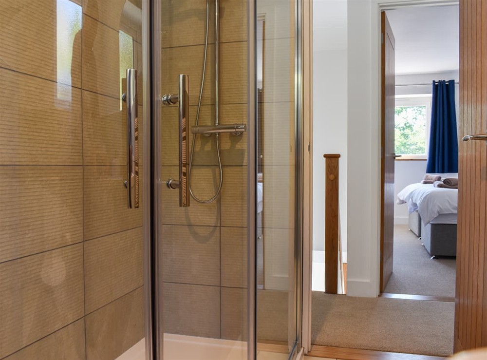 Bathroom (photo 2) at 3 Le Dorney Villa in Par, Cornwall