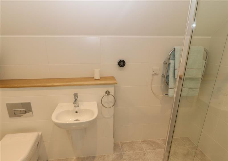 This is the bathroom (photo 2) at 3 Lon Y Dryw, Trearddur Bay