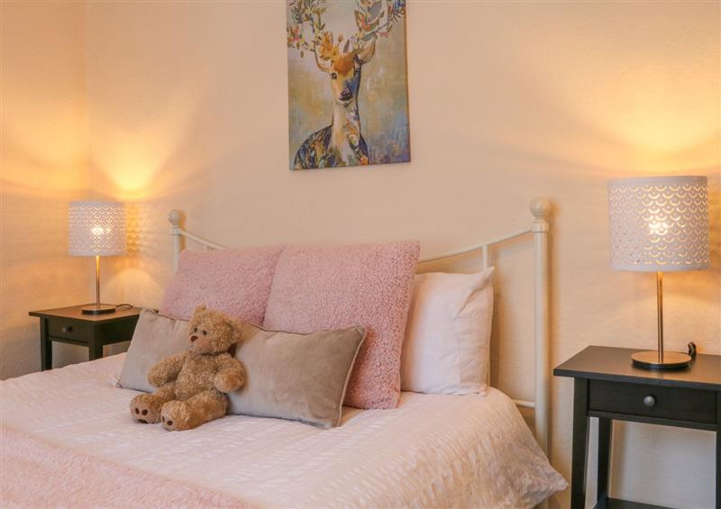This is a bedroom (photo 2) at 3 Lowerbourne Terrace, Porlock