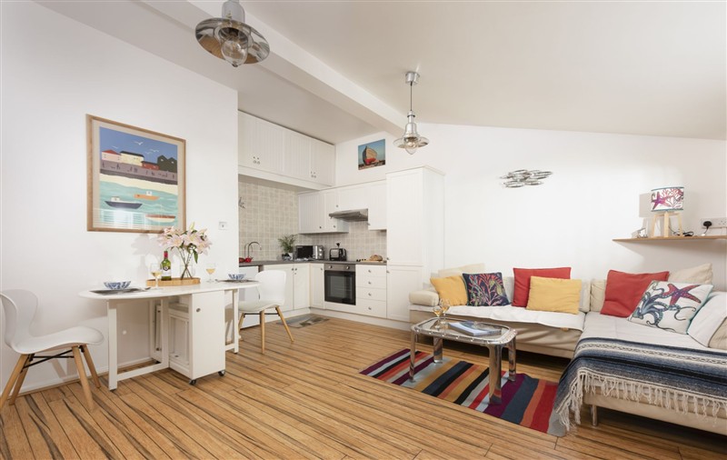 Enjoy the living room (photo 3) at 3 Pentowan Court, Cornwall