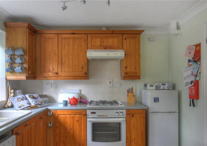 The kitchen (photo 2) at 3 Riverside Cottages, Charmouth