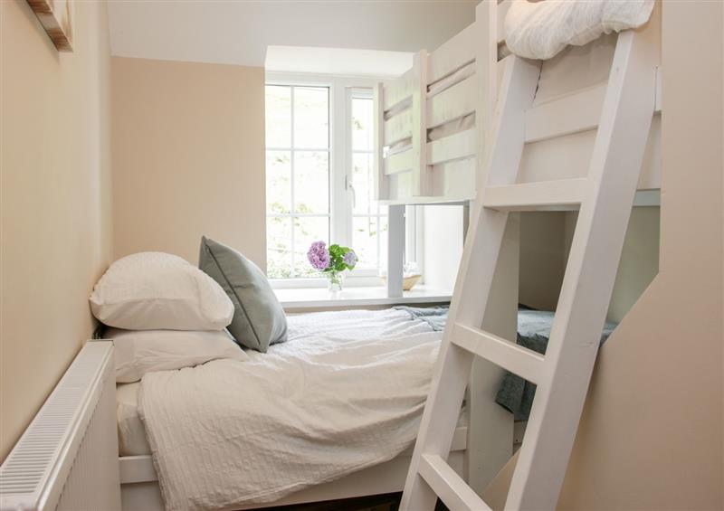 A bedroom in 3 Rock Terrace at 3 Rock Terrace, Llanarmon Dyffryn Ceiriog near Glyn Ceiriog