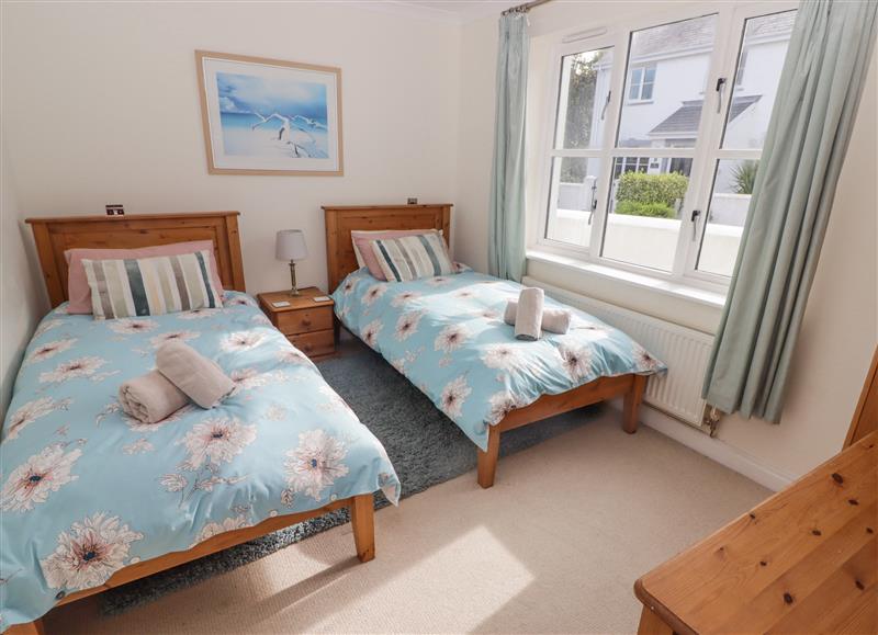 A bedroom in 3 Strawberry Close (photo 2) at 3 Strawberry Close, Little Haven near Broad Haven