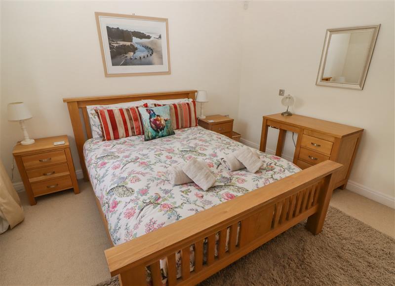 A bedroom in 3 Strawberry Close at 3 Strawberry Close, Little Haven near Broad Haven