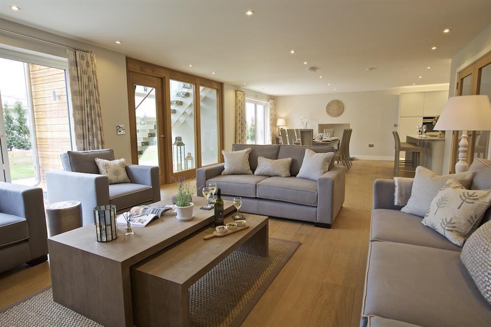 The living space is presented to the highest standards at 3 The Drive in , Hillfield, Dartmouth