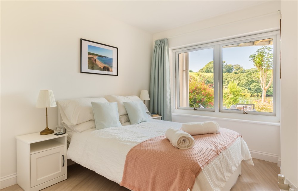 A bedroom in 3 The Moorings at 3 The Moorings in Kingsbridge