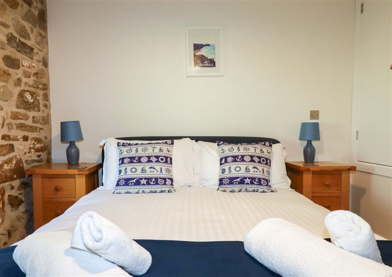 One of the bedrooms (photo 2) at 3 The Old Cornstore, St Agnes