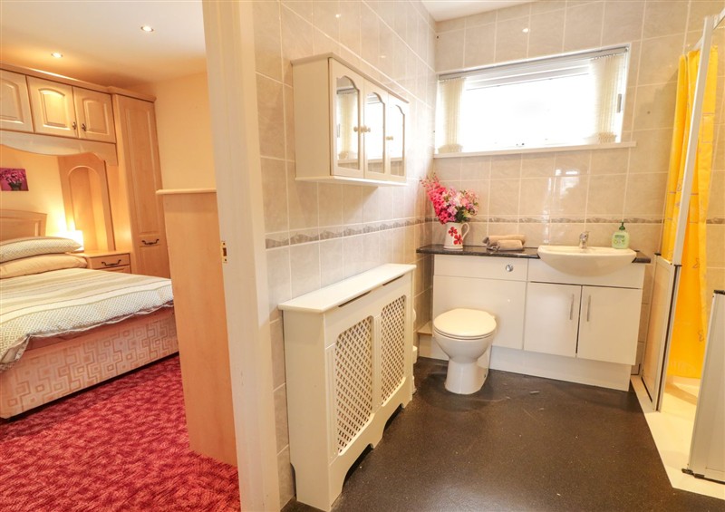 Bedroom (photo 2) at 3 Warke Place, Castlerock