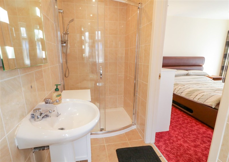 The bathroom at 3 Warke Place, Castlerock