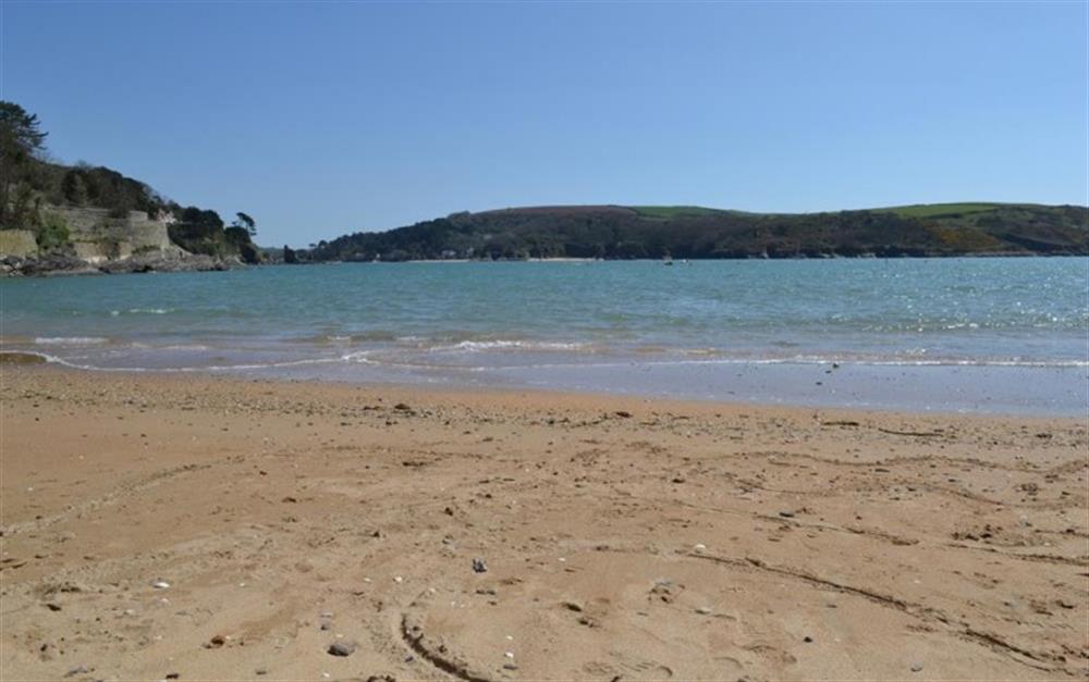 South Sands beach is just a few minutes by car at 3 Waters Edge in Salcombe