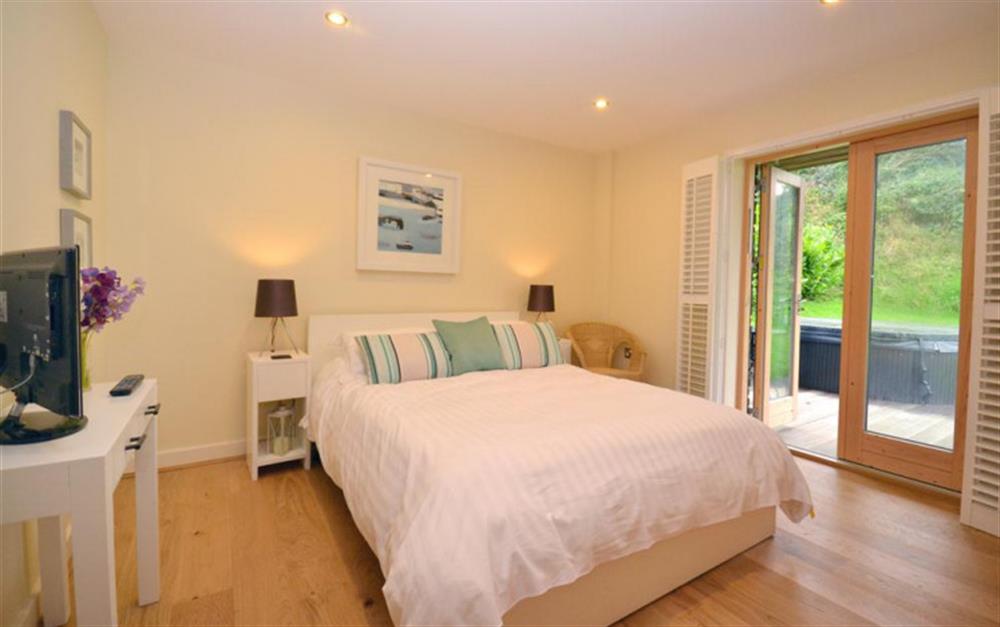 The double bedroom at 31 Talland in Talland Bay