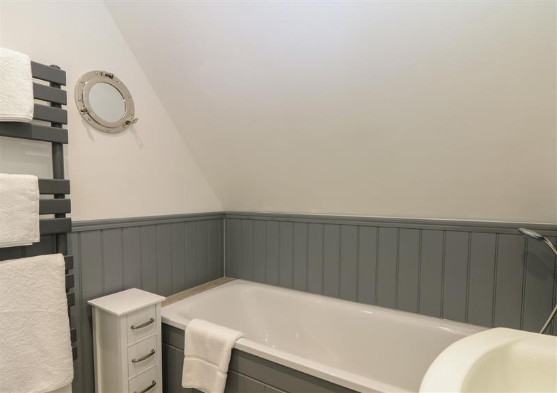 The bathroom at 32 Trevithick, Hayle