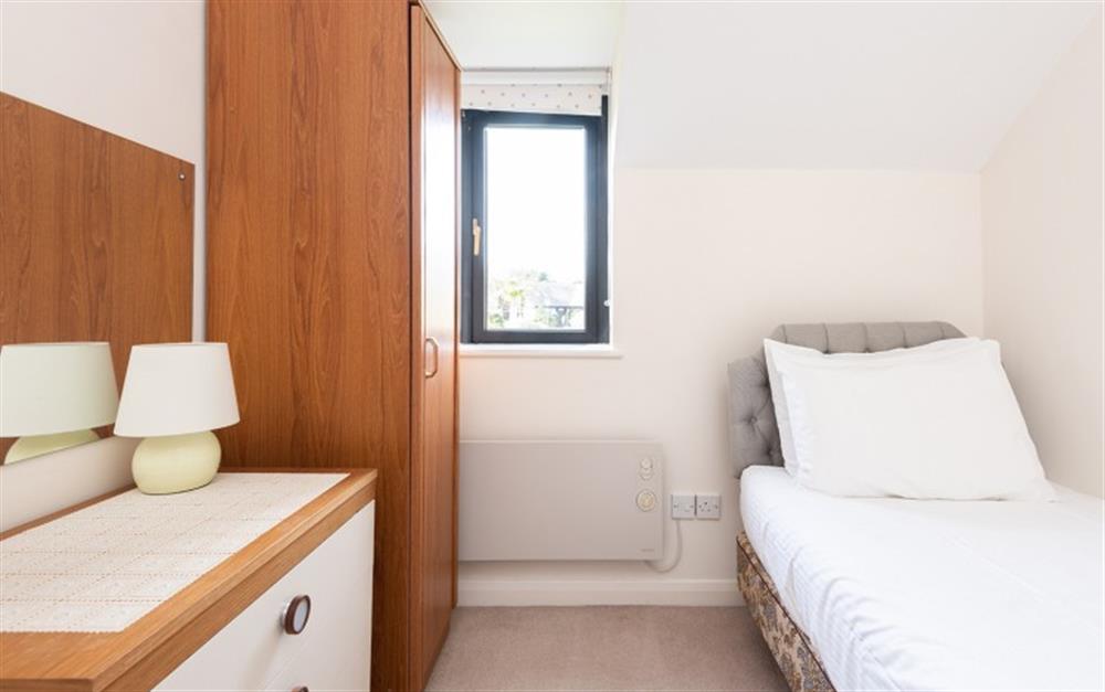 The third bedroom has a single bed at 33 Lower Stables in Maenporth