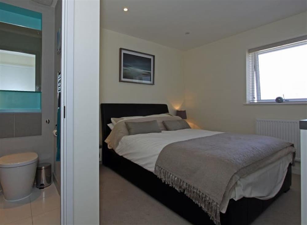 Double bedroom (photo 2) at 33 Tre Lowen in , Newquay