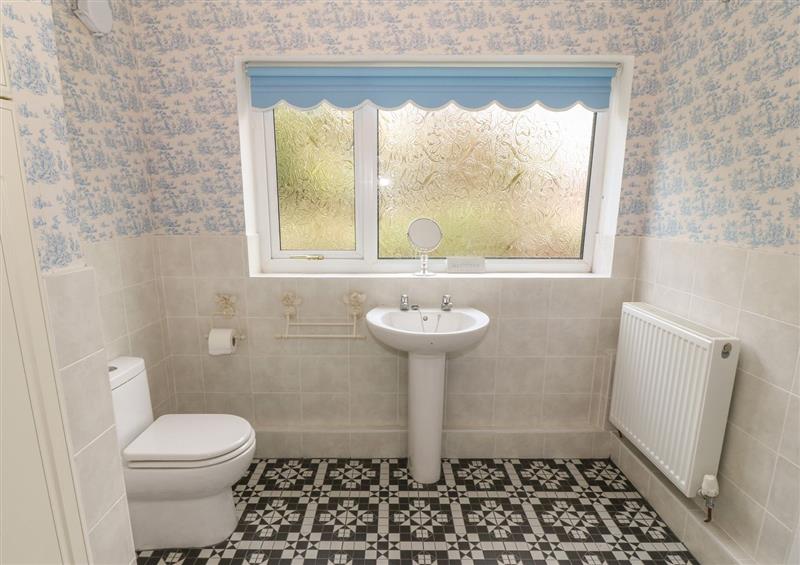 The bathroom at 35-37 Upper Quay Street, Amlwch