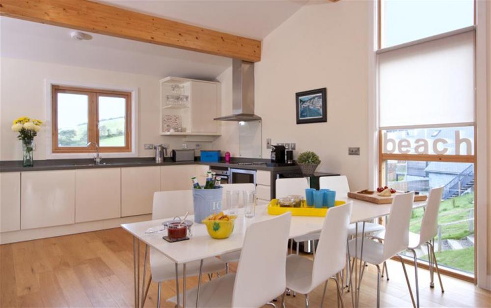 The kitchen and dining area at 36 Talland in Talland Bay