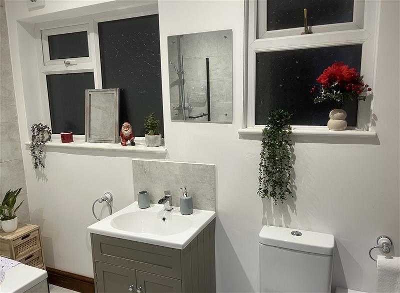 The bathroom at 36A Mary Street, Porthcawl