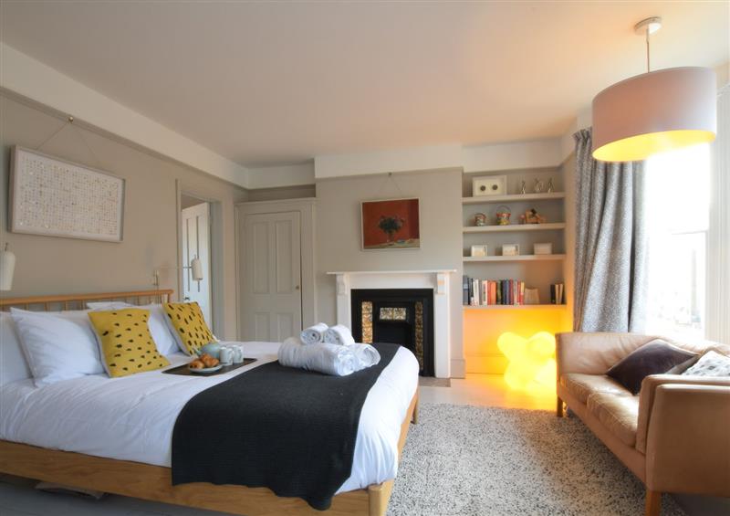 One of the bedrooms (photo 2) at 37 Stradbroke Road, Southwold, Southwold