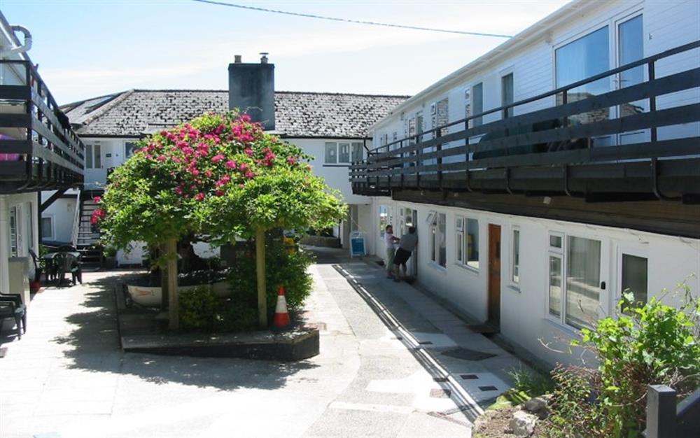 View of the courtyard. at 3C, The Old Sail Loft in Helford Passage