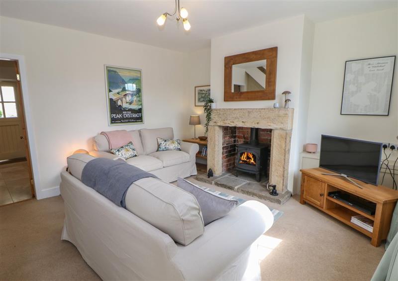 This is the living room at 4 Alma Road, Tideswell
