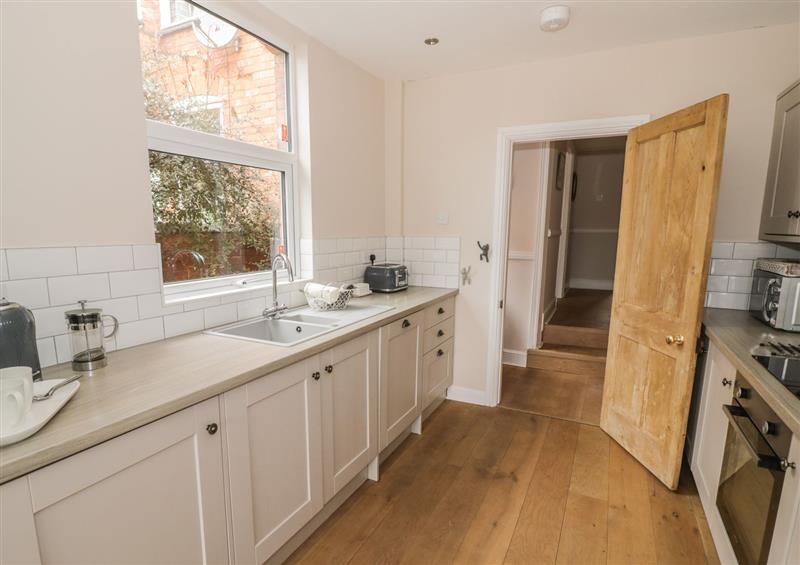 This is the kitchen at 4 Arthur Road, Stratford-upon-Avon