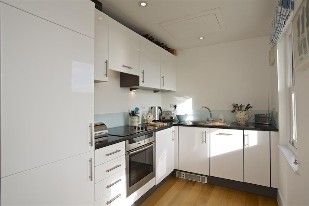 Modern, well equipped kitchen (photo 2) at 4 Blue View in , Salcombe