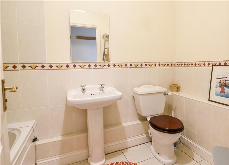 Bathroom (photo 2) at 4 Charmouth House, Charmouth