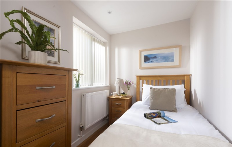 A photo of the bedroom (photo 2) at 4 Glendorgal Sands, Cornwall