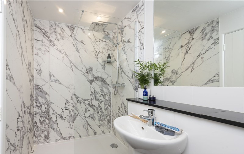 Bathroom (photo 2) at 4 Glendorgal Sands, Cornwall
