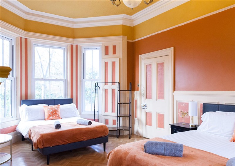 A bedroom in 4 Kingscliffe Street at 4 Kingscliffe Street, Manchester