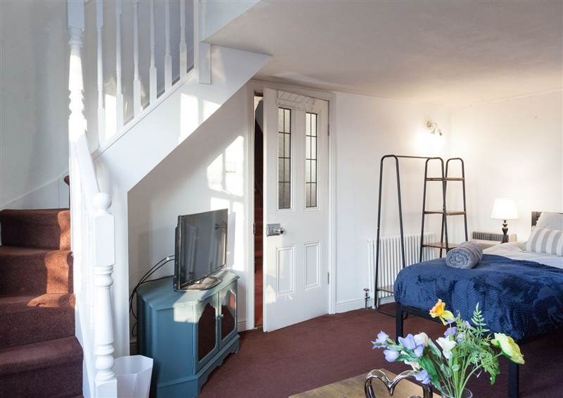 Bedroom (photo 4) at 4 Kingscliffe Street, Manchester