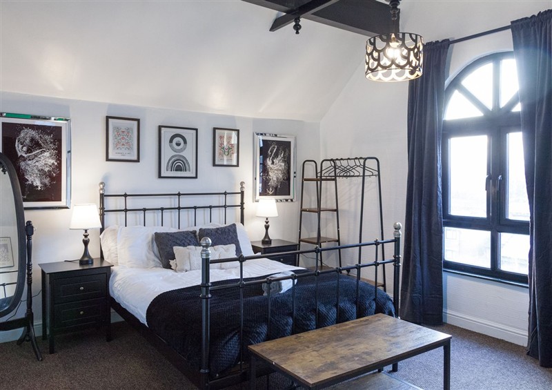 One of the bedrooms (photo 3) at 4 Kingscliffe Street, Manchester