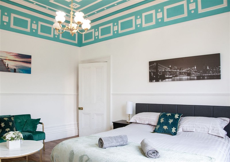 This is a bedroom (photo 2) at 4 Kingscliffe Street, Manchester