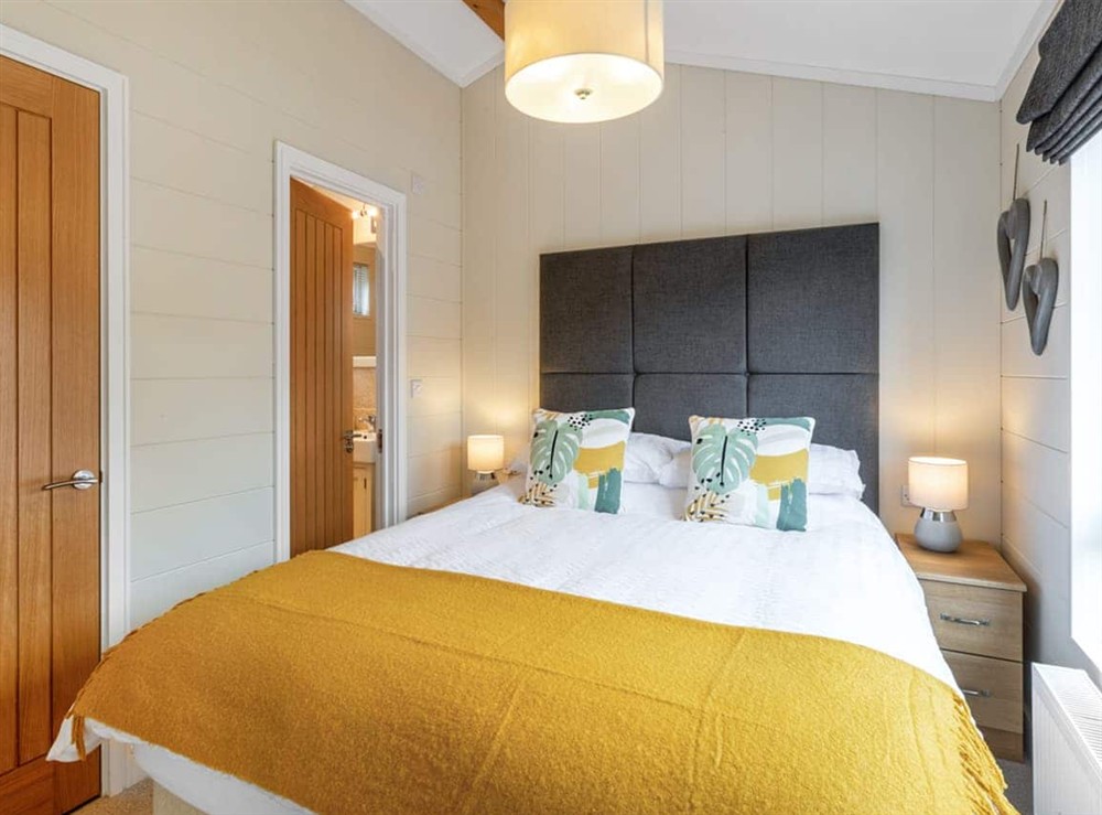 Double bedroom at 4 Lakeside Lodge in Windermere and Troutbeck Bridge, Cumbria