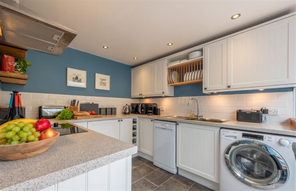 Ground floor: Kitchen (photo 2) at 4 Malthouse Cottages, Thornham near Hunstanton