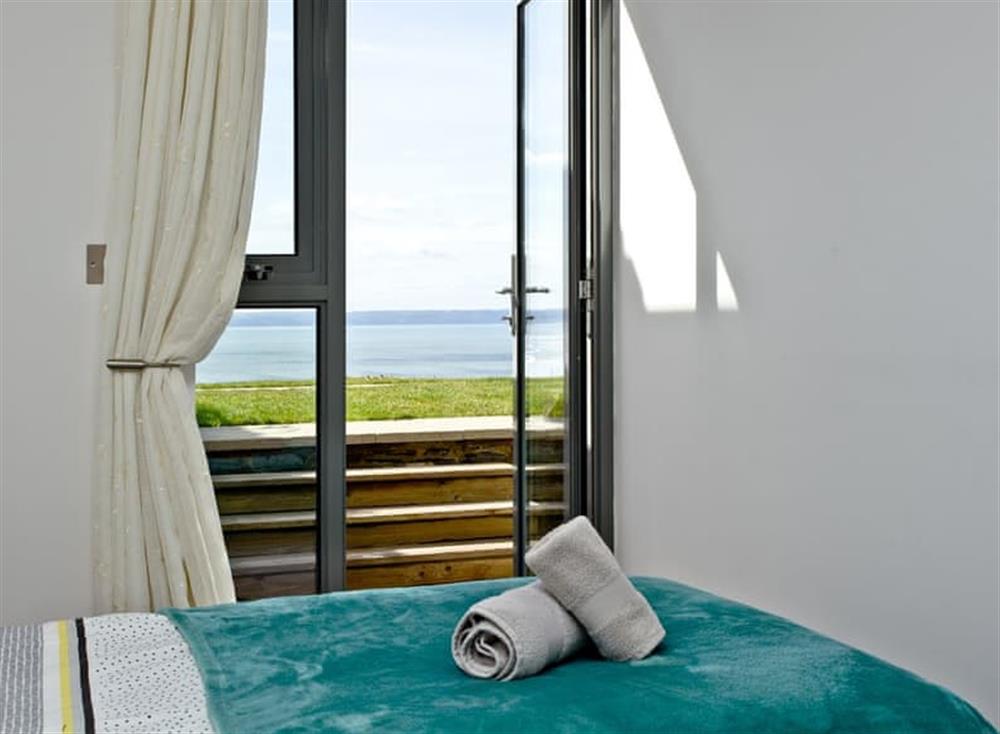 Twin bedroom (photo 2) at 4 Ocean Point in Saunton & Braunton, North Devon