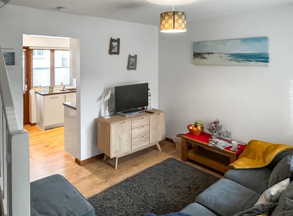 Living area at 4 Porth Cottages in Porth Newquay, Cornwall
