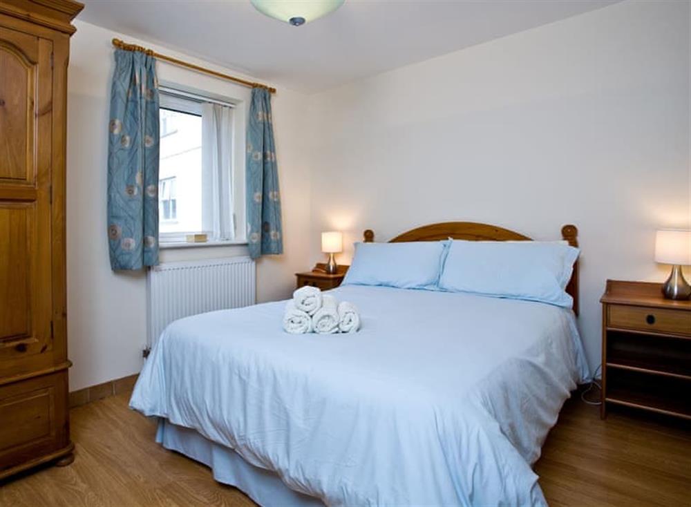 Double bedroom at 4 Richmond House in South Devon, Dawlish