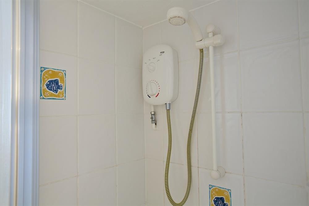 Shower room (photo 2) at 4 Ringrone in , Salcombe