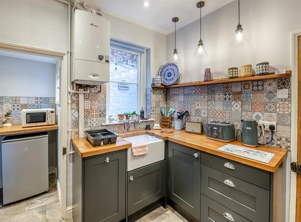 Kitchen (photo 3) at 4 Smiddy Hill in Pickering, North Yorkshire