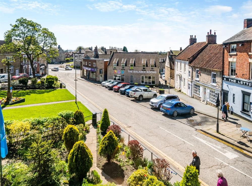 Surrounding area at 4 Smiddy Hill in Pickering, North Yorkshire