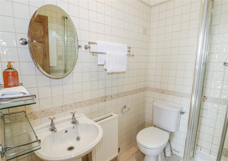 The bathroom at 4 The Old Council House, Shipston-On-Stour