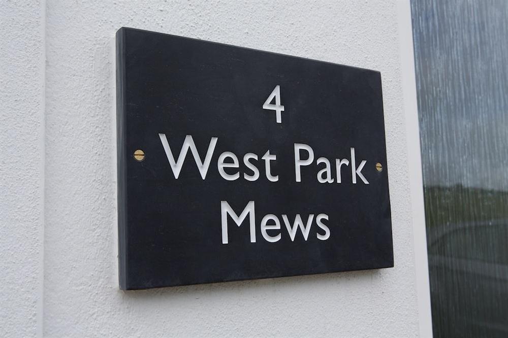 4 West Park Mews, Hope Cove