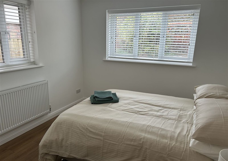 A bedroom in 40 Gloddaeth View (photo 2) at 40 Gloddaeth View, Penrhyn Bay